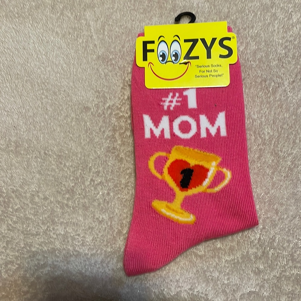 Foozy’s Women’s Collection. Pink #1 Mom Crew socks.